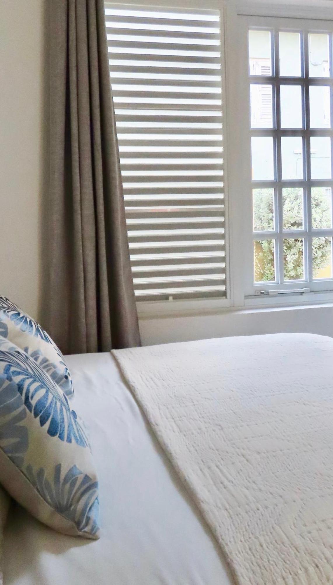 Historic Building The Palm Backyard Studio-Apartment Willemstad, Curacao Feel Home Away From Home Bagian luar foto